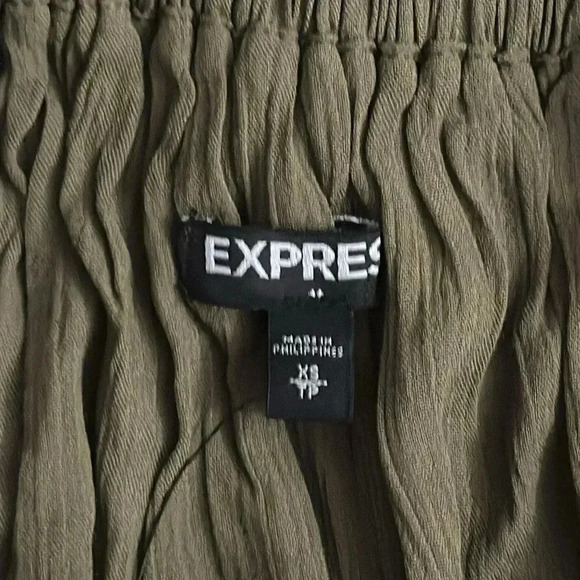 Express Blouses for Women - Picture 3 of 3